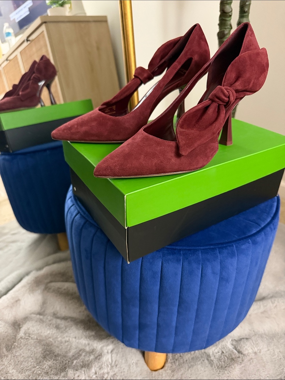kate spade Wine/Burgundy Suede Bunnie Pump Size 9